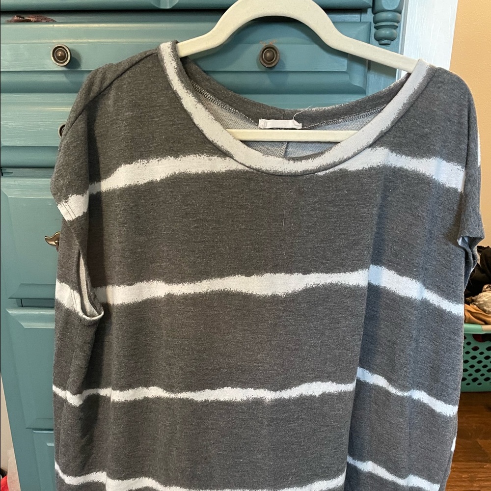 Striped knit sleeveless top